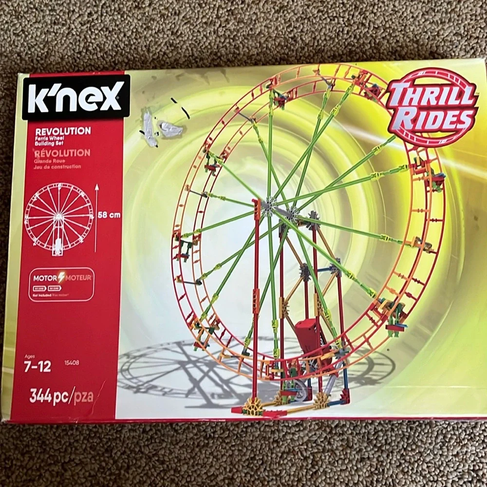 New in open box KNEX Revolution FERRIS WHEEL Building Set Motorized STEM 344 pcs